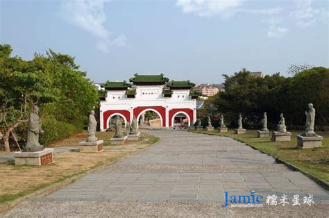 八卦山禁忌|彰化八卦山大佛旅遊!全台灣唯一金面關公驅邪推薦!